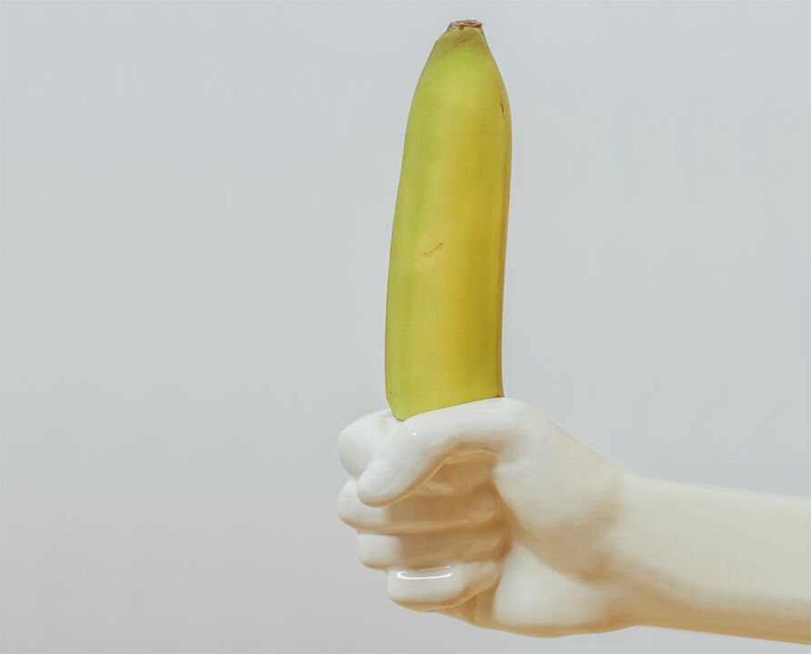 الموز يرمز للقضيب المتضخم